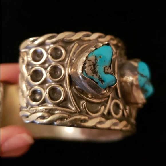 Massive Cuff Bracelet With 7 Turquoise Nuggets Vintage Sterling Silver - Picture 6 of 14